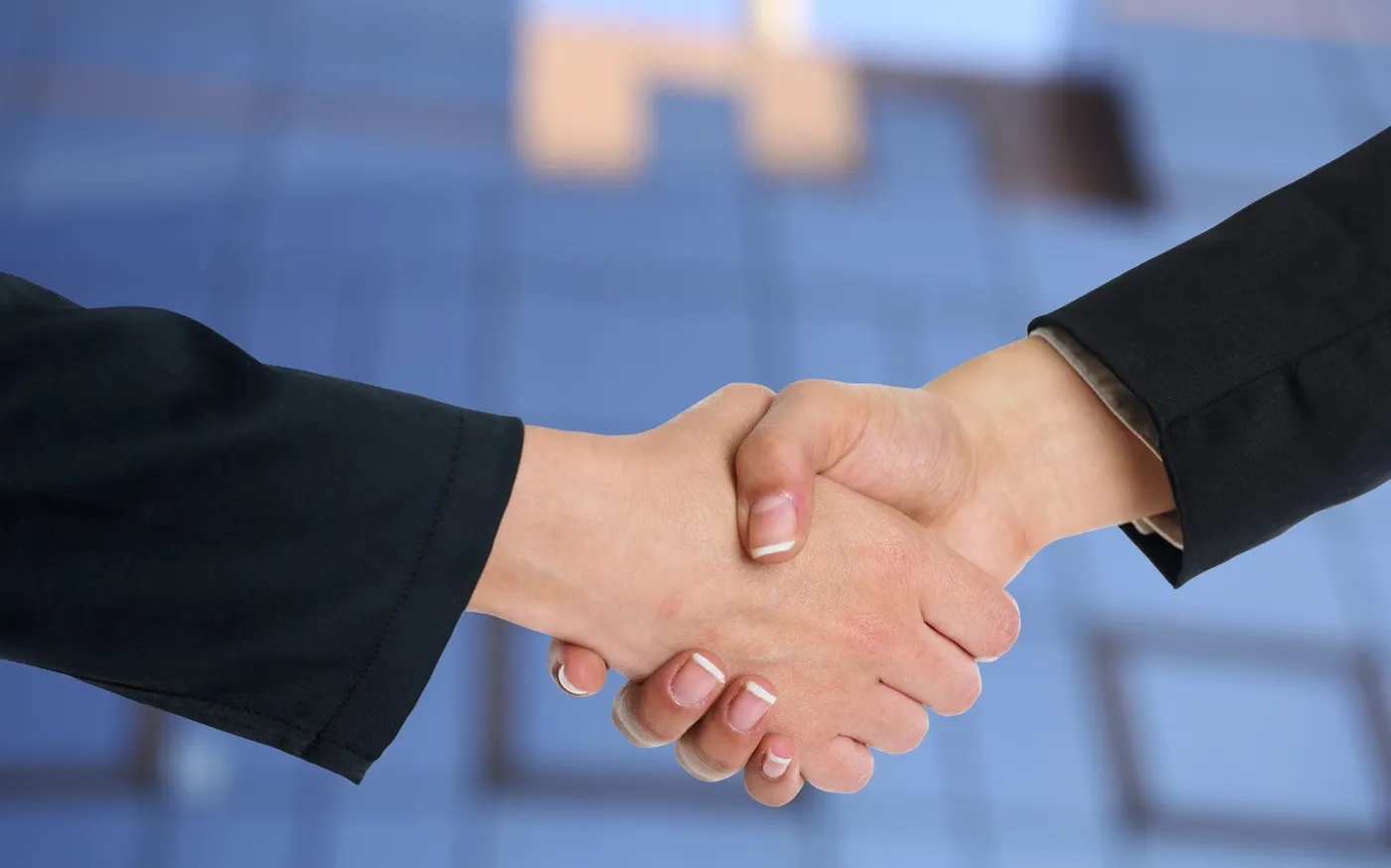 handshake-3298455_1920_0