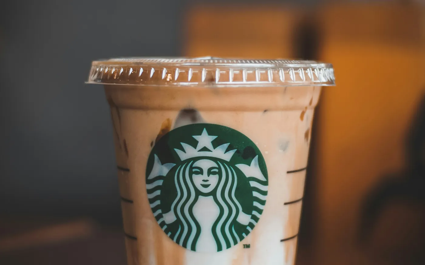 white and brown starbucks cup by Gema Saputera courtesy of Unsplash.